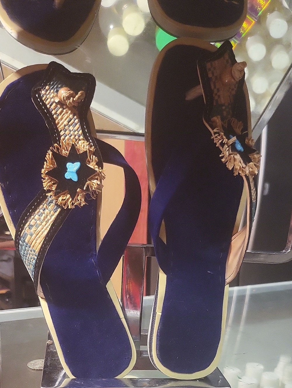 Women's African SAFARI Navy Blue Embellished Thong Sandals size 9